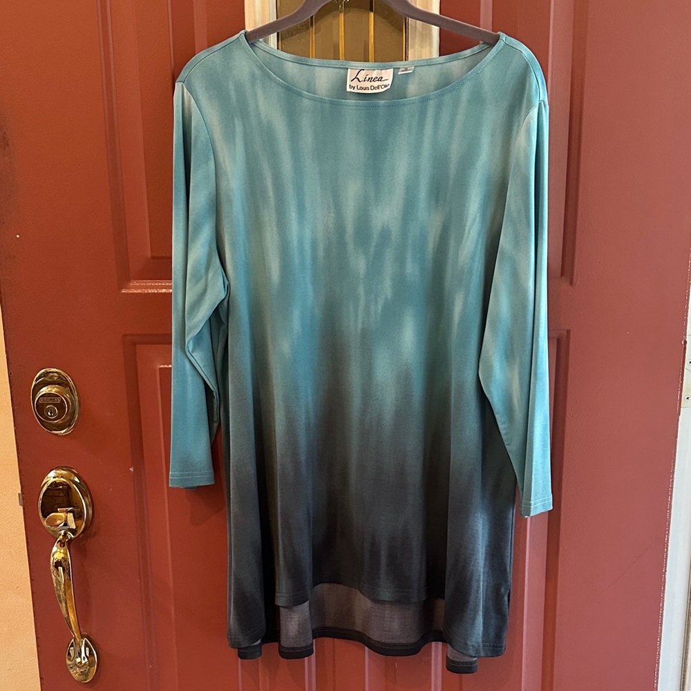 Linea by Louis Dell'Olio Light to Dark Blue Ombre Tunic